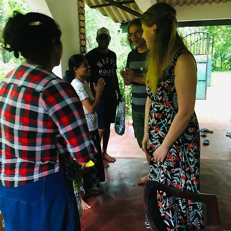 Punkalasa Tourist Lodge Anuradhapura Eksteriør bilde