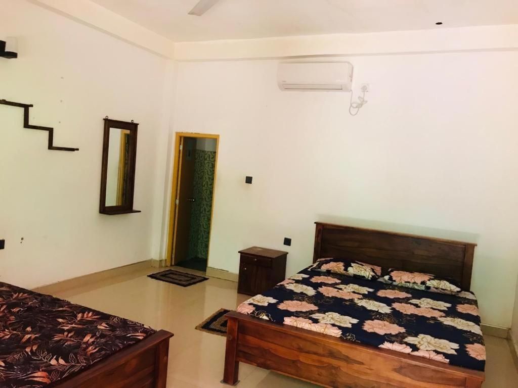 Punkalasa Tourist Lodge Anuradhapura Eksteriør bilde
